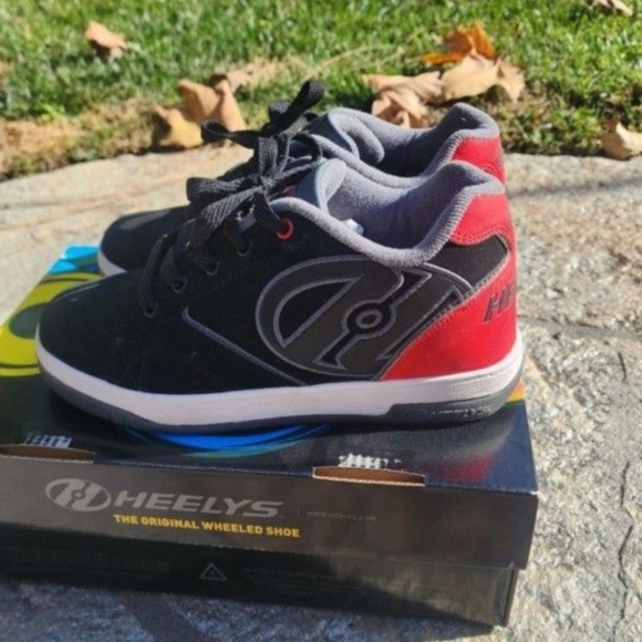 Heelys skate shoes - Picture 1 of 5